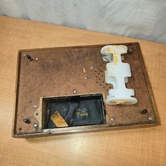 Vintage AM/FM Transistor Radio Remembrance MCM 10&Prime;x7&Prime; Woodgrain