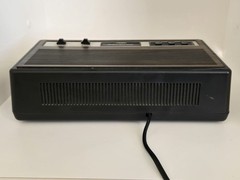 Vintage Sears Com/Trek AM/FM Clock Radio – Works!!! For Use or Parts