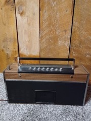 Vintage GRUNDIG Transistion 4000 Stereo Concert Boy Radio