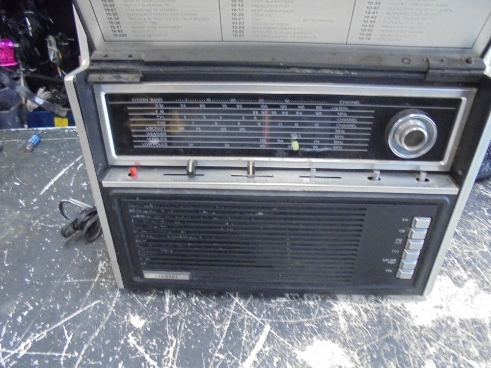 Vintage AM/FM Stewart Radio Weather Police Air Scanner CB TV READ/SEE Pics