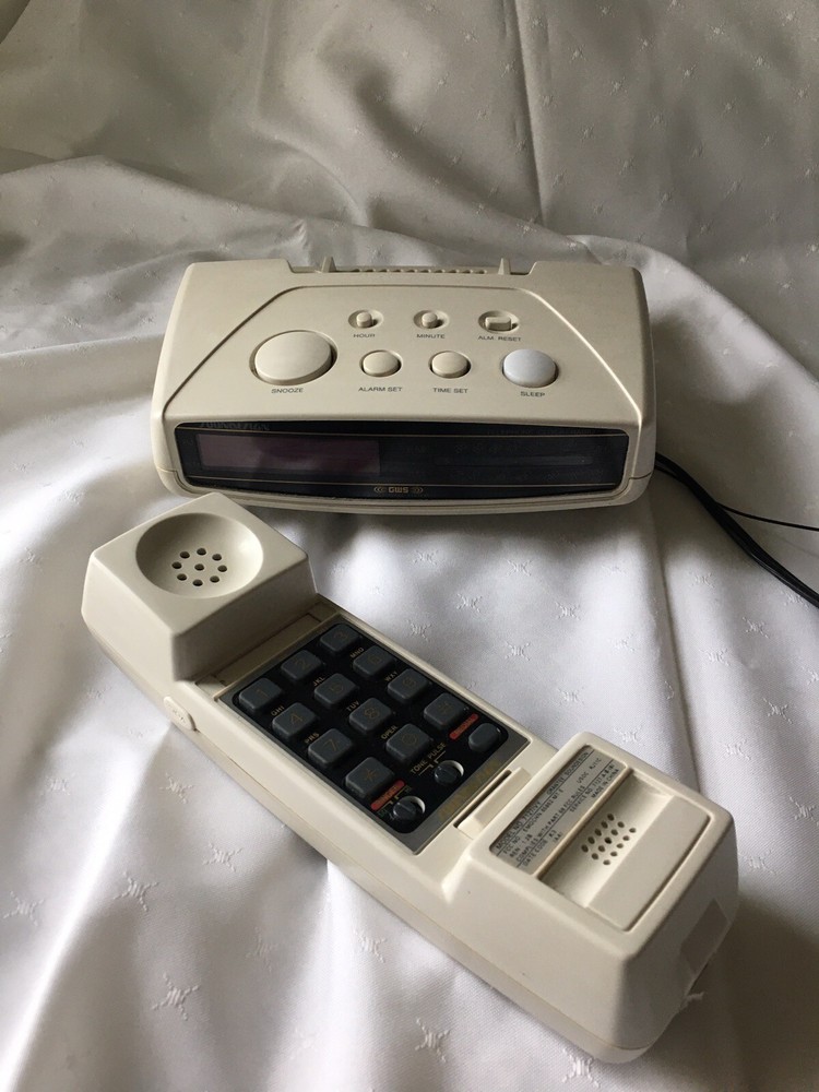 🔥 Vtg Soundesign Radio Shack Telephone AM FM Clock Radio 80s Retro NOSTALGIA