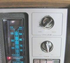 Vintage AM FM Radio Magnavox R434 MCM Made In Japan WORKS!