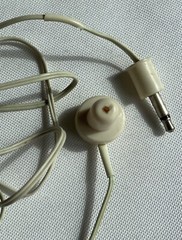 Vintage Mono Earphone Earbud Fine Condition – unbranded MAY BE Sony… tested!