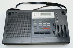Vintage Sony ICF-2001 World Band Short Wave Radio Receiver – For Parts only