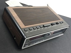 SEARS AM/FM Electronic Clock Radio 1983 RARE Digital Alarm Tested Works 573