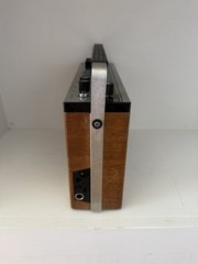 Tandberg Portable 41 Vintage Radio: Powers On & Tunes FM/AM , Light/antenna Work