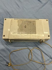 Mid-Century, Motorola Vintage AM Radio Model A23 B