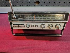 Vtg Panasonic Radar Matic FM/AM/MB Transistor Radio Model RF-880 Parts/Not wking