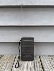 Realistic Radio Shack Crystal Controlled Weather Radio Alert Model 12-143 Tested