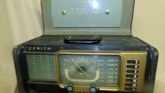 Vintage Zenith Trans-Oceanic Wave Magnet Radio -Rare Blue Knobs