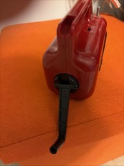 Vtg “The Dynamo” Made In Taiwan. Untested. No Batteries Or Adapter.