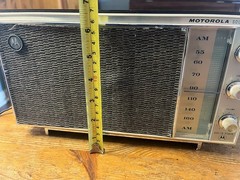 Vintage Motorola Radio Solid State XT4CE Table Top AM Midcentury