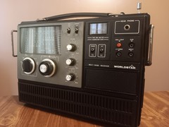 Vintage Worldstar MG-6000 Multi-Band Radio & Radioshack Pro-95 Trunking Scanner