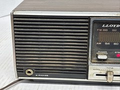 Vintage Lloyds AM/FM Table Top Radio J926 Works See Description