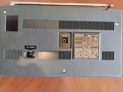 Panasonic RF-1060 3-Band Portable Radio AM FM PSB AC Battery Excellent Condition