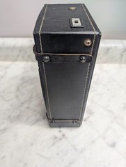 AMC Solid State SW/AM/FM SHORT WAVE PORTABLE AC/BATTERY Radio TF-316