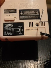 ELECTRO BRAND 3 in 1 Cassette / AM-FM / Clock Radio 1980s Vintage