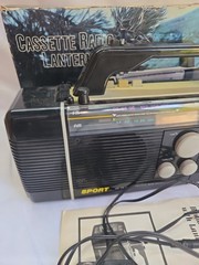 WORKING Hopesonic Yellow Sport AM FM Radio Cassette Flashlight HE-873 Vintage