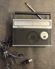 Vintage Panasonic RF-549 AC/Battery Power AM FM Portable Radio Fully Tested