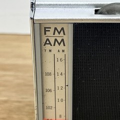 Sony Vintage TFM-825 AM/FM Transistor Radio MI Made In Tokyo Japan 1964
