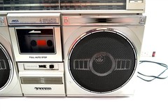 Vintage SANYO M9935K FM Boombox Radio Short Wave Works TAPE PLAYER WANTS TO WORK