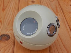 Vintage 1969 National Panasonic Panapet R-70 Model Ball Space Age AM Radio Works