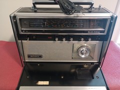 SONY 9Band Receiver AM/FM/AIR/PSB/LW/SW 1-5/BFO Model CRF-5090 TESTED