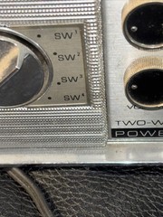 Vintage GE World Monitor Radio Solid State No Corrosion Tested Shortwave