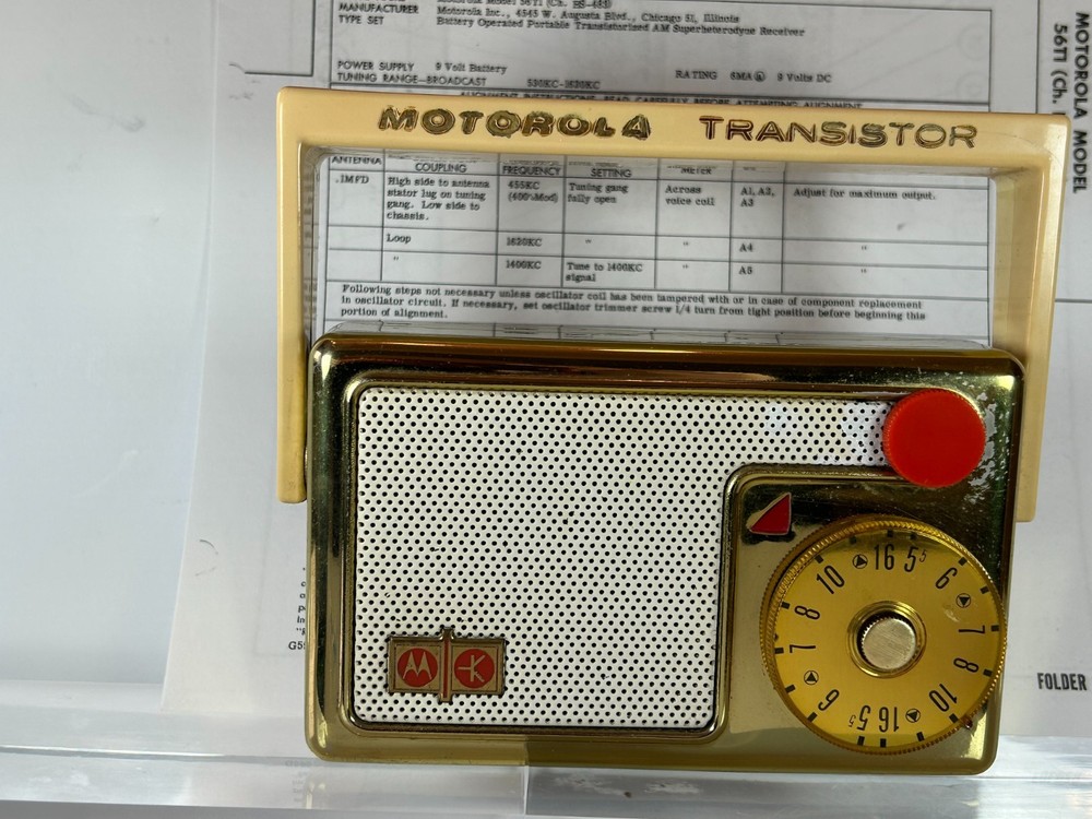 Museum Condition 1955/1956 Motorola 56T1 Transistor Radio – TESTED WORKING