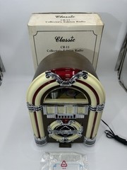 Light Up Jukebox Am/fm Radio Cassette Collectors Edition CR11 New Old Stock