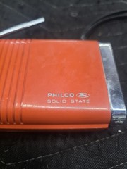 Vintage Philco Ford R131 AM/FM Orange Portable Transistor Radio Pocket 1970&rsquo;s