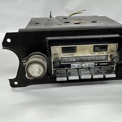 Delco GM CB Radio AM/FM Stereo GMCBD-20A Shaft Style 1977 Powers On