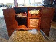Zenith Radio Phonograph Model K1086 « Westchester » Chasis 10H20Z Serial # 2173234