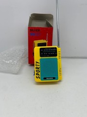 Vintage Silver Brand MINI Sporty 2 Band Radio AM/FM Yellow &rsquo;80s RARE UNUSED