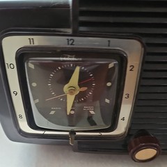 Zenith Vintage Clock Alarm Radio Zenith Clock Radio Model G 50132 5-2407Z