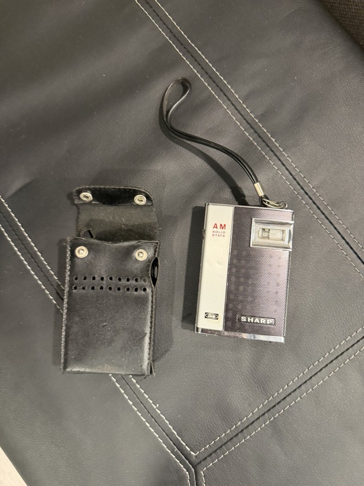 Vintage 1971 Japan Sharp Solid State AM Hand Held Radio BP-102A Tested – Works
