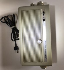 Vintage MIDLAND International Solid State AM FM Digital Clock Radio Model 11-396