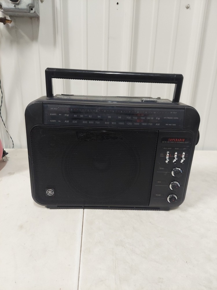 General Electric Superadio Long Range AM/FM GE Super Radio 7-2887B, Tested #3223