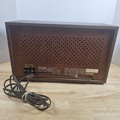 Vintage Sony TFM-9450W AM/FM Radio Woodgrain Tabletop Radio Works Read Desc