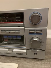Vintage SOUNDESIGN Model 5642 Radio Tape Player/Recorder With Manual