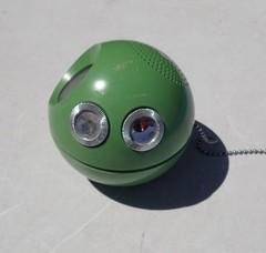 Vintage Panasonic Panapet 70 R-70 AM Ball Radio Green Space Age Japan WORKS