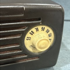 Vintage Sears Silvertone AM metal body MODEL 1