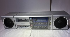 SounDesign AM/FM Clock Radio Cassette Recorder Model 3883 W/ Speakers Working