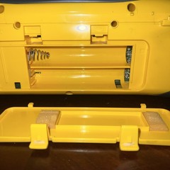Sony CFS-903 Water Resistant Stereo Cassette Yellow Tape Player Tested Works LN