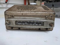 Vintage 6 V Motorola Car Radio Model 404 1954-1955