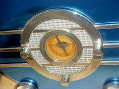 =RETRO VINTAGE RADIO CROSLEY BLUE MIRROR DECO RADIO AM-FM CASSETTE CR-37