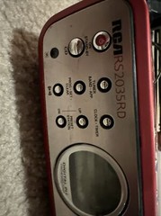 RCA RS2035RD CD R/RW Stereo Radio Tuner Red Metallic TESTED