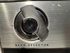 ZENITH Trans-Oceanic 1960&rsquo;s FM-AM Multiband Royal 3000-1 Radio w/ Power Supply