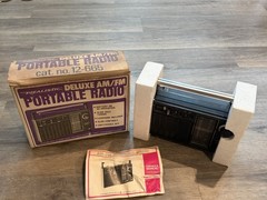 Realistic AM/FM Portable Radio Model 12-665 By Radio Shack Vintage W/ BOX
