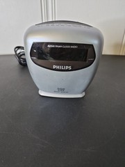 VTG Phillips Magnavox AJ3145 AM/FM Digital Clock Radio. Tested Works!!